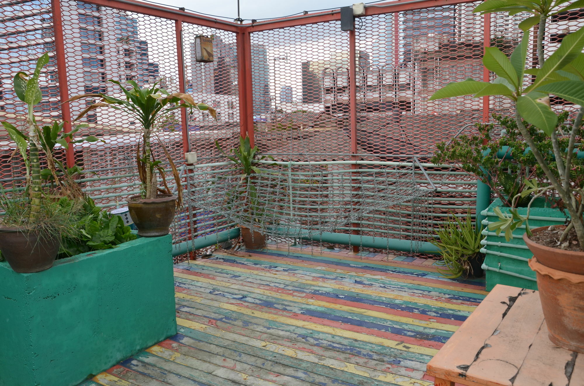 Silom Art Hostel Бангкок Екстер'єр фото